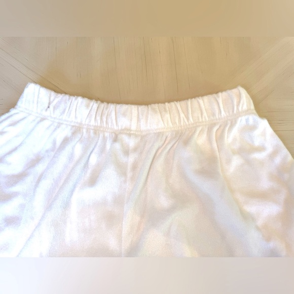 🔥HP🔥NWOT - PINK Victoria's Secret Beach Terry Varsity Shorts in White Size Large - Picture 7 of 16